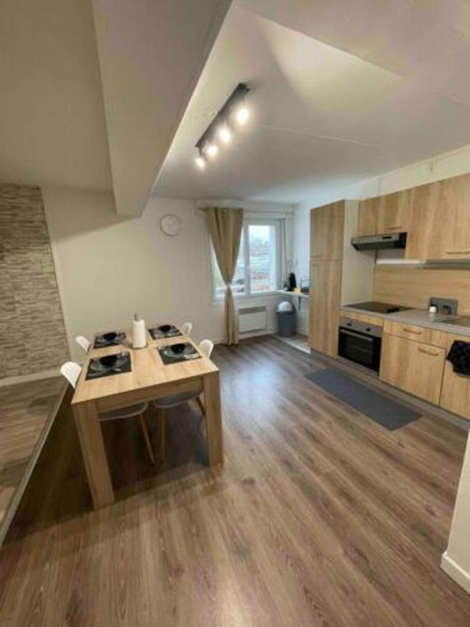 Appartement En Duplex Centre Ville D'Onnaing Exterior foto