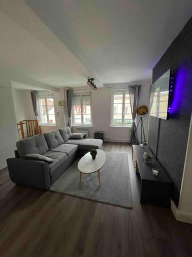 Appartement En Duplex Centre Ville D'Onnaing Exterior foto